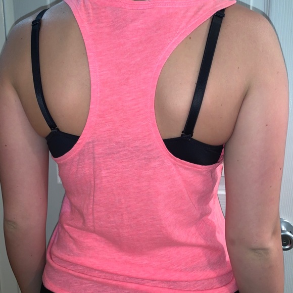 Pink Razorback tank - Picture 2 of 2
